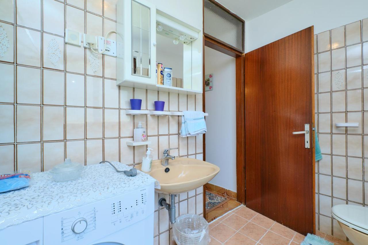 Apartman Ana マリ・ロシニュ エクステリア 写真